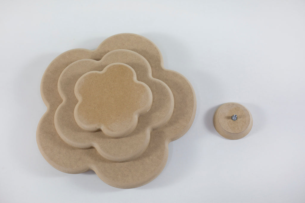 Molde para Prato de Cerâmica em Formato de Flores Reto 90° em MDF – Estúdio AME